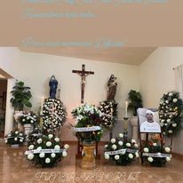 Velatorio en funerales cruz