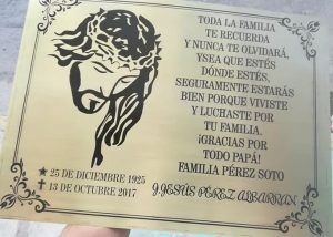 placa para tumba diseño religioso